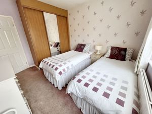 Bedroom- click for photo gallery